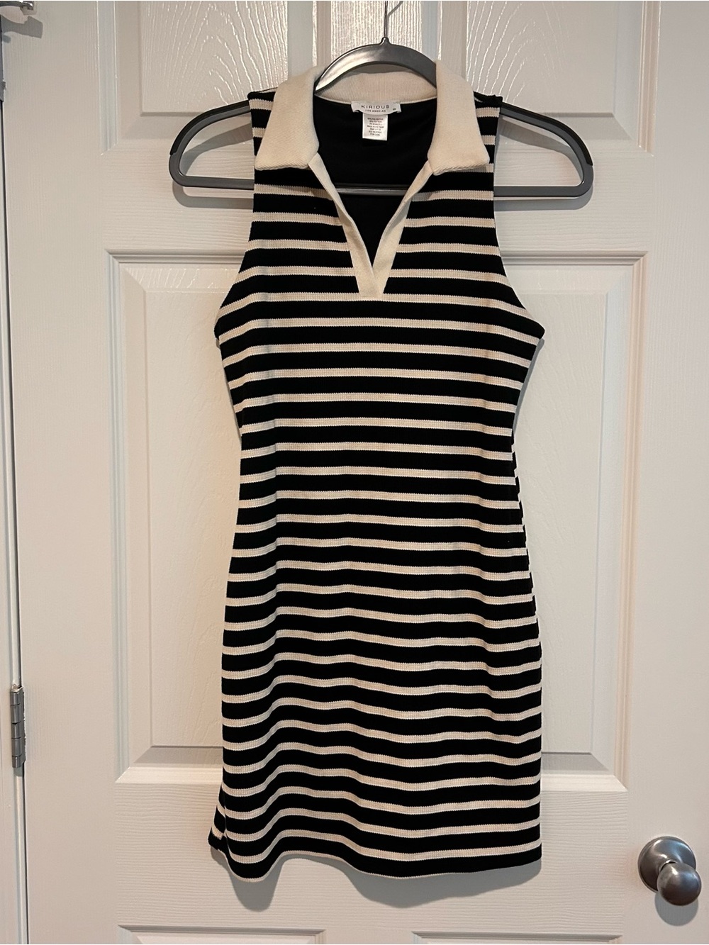 Striped Sleeveless Collared Tenniscore Dress - Black & Cream